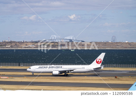 Scenery of Haneda Airport, plane taking off, Ota Ward, Tokyo 112090586