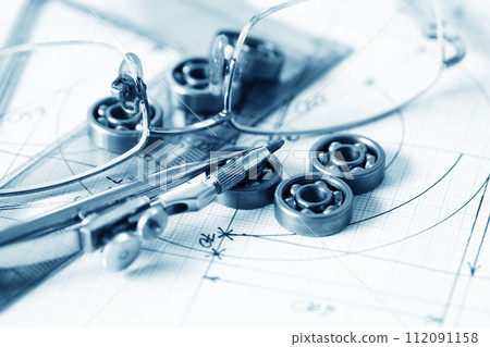 Drawing Instruments Set 112091158