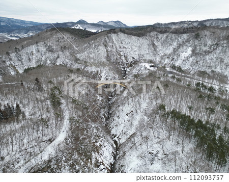 仲冬鳴子峽鳥瞰,小雪 仲冬鳴子峽鳥瞰,小雪 112093757