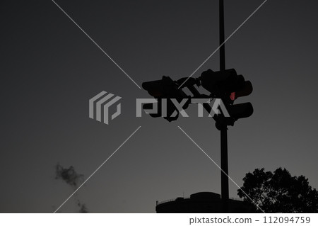 red light red light 112094759
