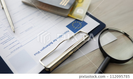 Legal access to foreign country Legal access to foreign country 112095785
