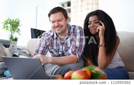 Sweet spare time at home 112095892