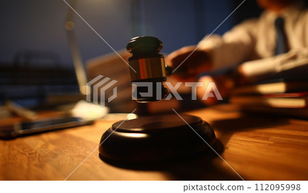 Hammer of law and justice Hammer of law and justice 112095998