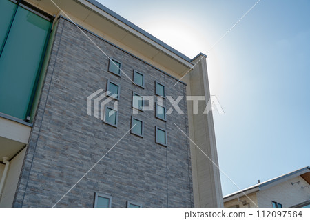 時尚的窗戶 時尚的窗戶 112097584