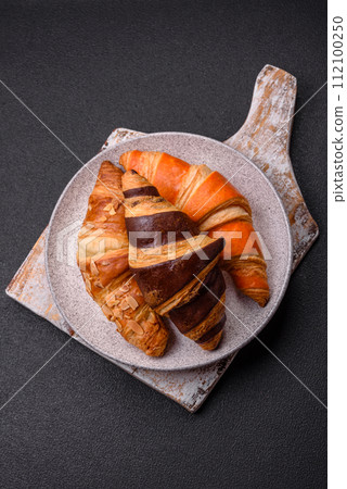 Delicious fresh, crispy French croissants with sweet filling  112100250