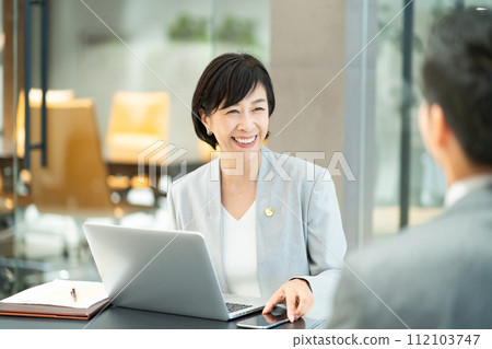 Female lawyer law firm Female lawyer law firm 112103747