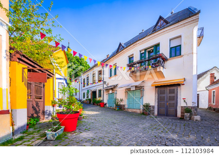Szentendre, Hungary. Fo Ter square, historical city in Budapest. Szentendre, Hungary. Fo Ter square, historical city in Budapest. 112103984
