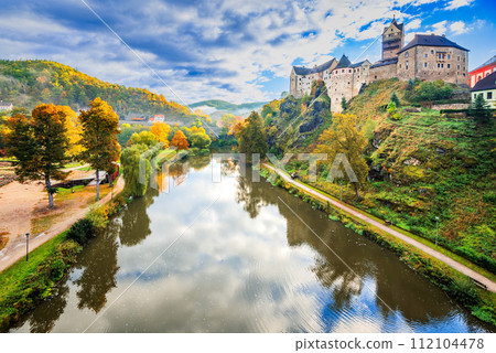 Loket, Czech Republic. Colorful town and Castle Loket over Ohre River in the near of Karlovy Vary, Bohemia. 112104478