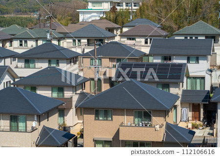 Residential streets 112106616