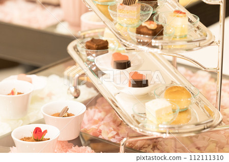 Sweets buffet material Sweets buffet material 112111310