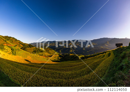 Rice fields on terraced of Mu Cang Chai, YenBai, Vietnam. Rice fields on terraced of Mu Cang Chai, YenBai, Vietnam. 112114050