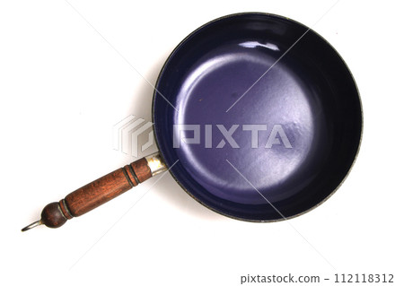old pan isolated 112118312