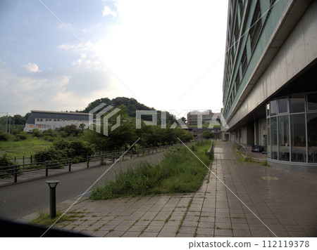 九州大學伊東校區，暑假的夜晚安靜，福岡縣福岡市西區本岡 112119378