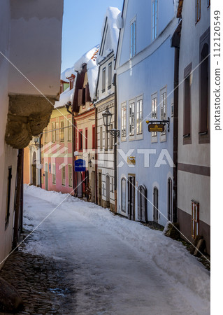 View of Cesky Krumlov in winter, Czech Republic. 112120549