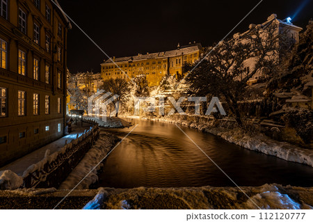 View of Cesky Krumlov in winter, Czech Republic. 112120777
