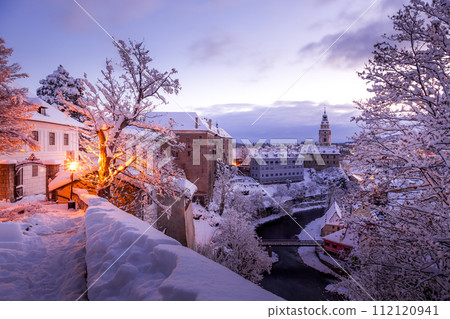 View of Cesky Krumlov in winter, Czech Republic. 112120941