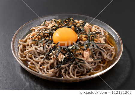 Chilled soba with tuna and natto Chilled soba with tuna and natto 112121262