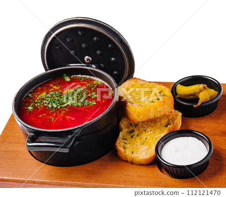 Ukrainian borscht red soup with garlic bread Ukrainian borscht red soup with garlic bread 112121470