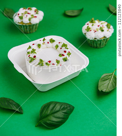 Turkish Maras Vanilla Ice Cream with Pistachio Powder 112123840