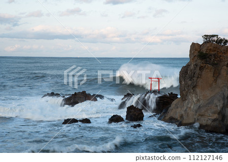 Wave coast in Iwaki City, Fukushima Prefecture Wave coast in Iwaki City, Fukushima Prefecture 112127146