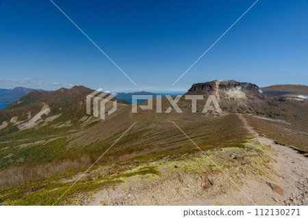 Climbing Mt. Tarumae, spectacular scenery in Hokkaido, southern Hokkaido 112130271