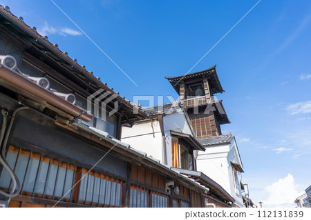 Saitama Prefecture, Little Edo Kawagoe, Kura-zukuri townscape and the bell of time Saitama Prefecture, Little Edo Kawagoe, Kura-zukuri townscape and the bell of time 112131839