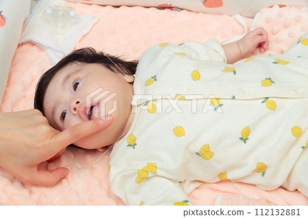 [嬰兒手指] 112132881