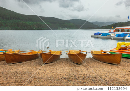 boats on the shores of Lake Titisee 112138694
