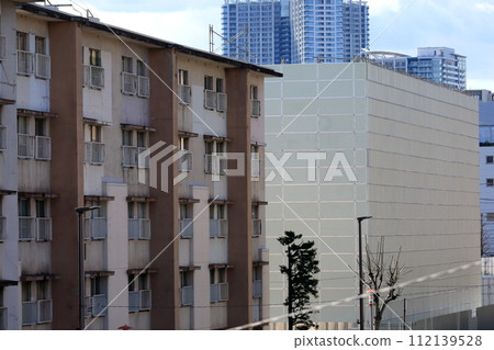 Toei Tatsumi 1-chome Danchi (Koto Ward, Tokyo) Toei Tatsumi 1-chome Danchi (Koto Ward, Tokyo) 112139528