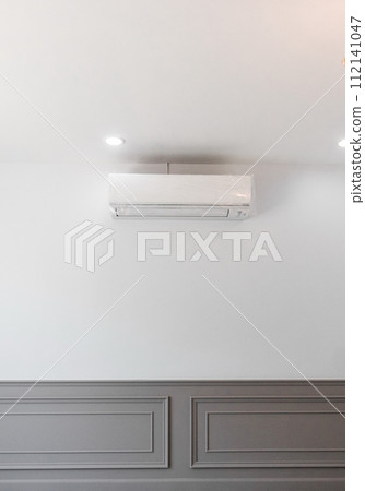 air conditioner on wall mounted in the white house interior air conditioner on wall mounted in the white house interior 112141047