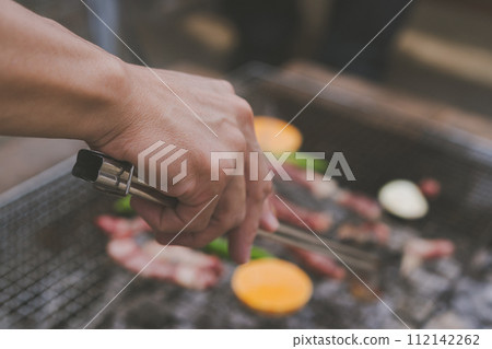barbeque, bbq, grilled 112142262