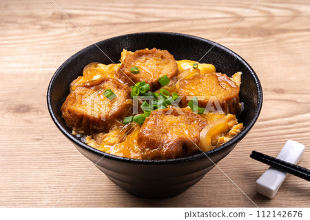 油豆腐蓋飯(蛋油蓋飯) 油豆腐蓋飯(蛋油蓋飯) 112142676