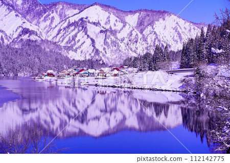 Kanayama town of silver 112142775