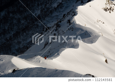 冬天山看法 112143581