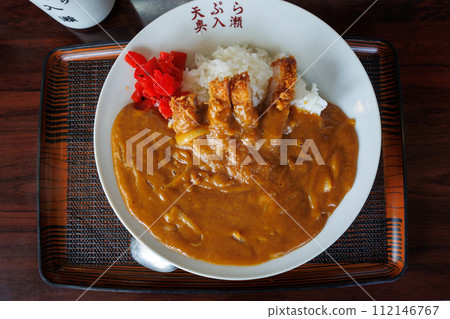 蕎麥麵店的美味炸豬排咖哩(青森縣) 蕎麥麵店的美味炸豬排咖哩(青森縣) 112146767