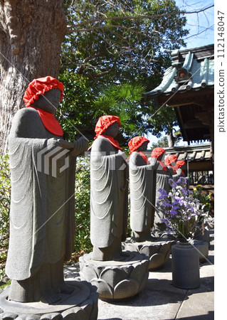 藤澤定隆寺和梅花盛開的地藏像 藤澤定隆寺和梅花盛開的地藏像 112148047