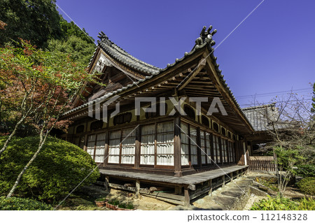 Shikoku 88 places number 65 Sankakuji Temple Kuri Shikokuchuo City, Ehime Prefecture Shikoku 88 places number 65 Sankakuji Temple Kuri Shikokuchuo City, Ehime Prefecture 112148328