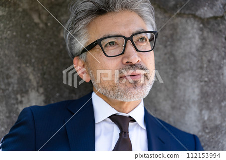 高級男性商務 112153994