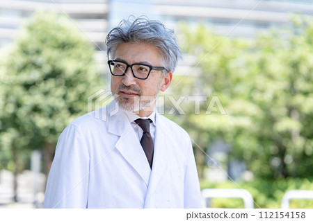 高級男白大褂 112154158