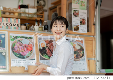 Kitchen car working ladies Kitchen car working ladies 112156514