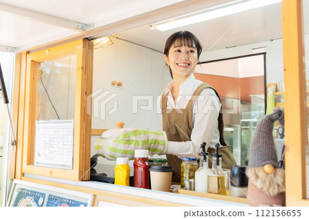 Kitchen car lunch working woman 112156655