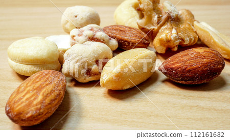 營養混合堅果照片 112161682