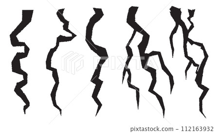 A high-contrast of a crackles set, isolated on a white background. Design element for depicting damage or destruction, suitable for use in articles about earthquakes, repair, and conflict or fracture 112163932