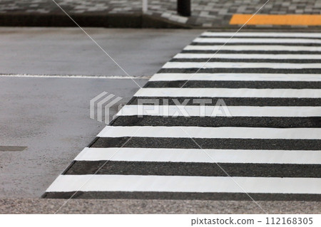 crosswalk  112168305