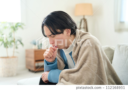 Men coughing 112168931