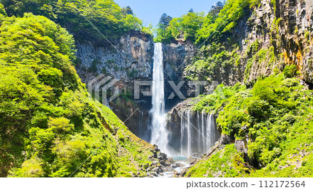 華嚴瀑布 112172564