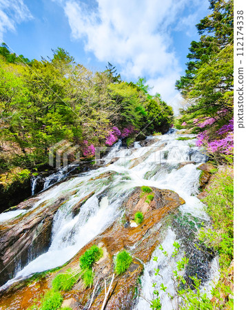 龍頭瀑布（5月） 112174338