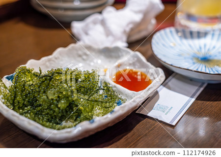 [#Okinawa] Sea grapes on a plate 112174926
