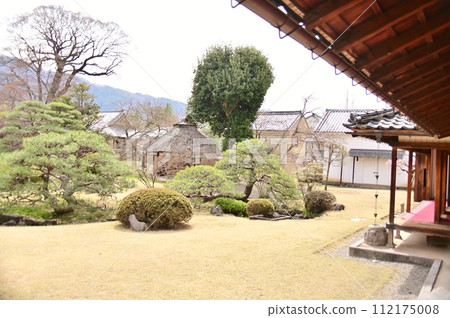 從真田家的陽台看到的花園 從真田家的陽台看到的花園 112175008