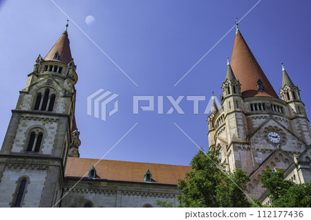 cityscape of vienna austria cityscape of vienna austria 112177436